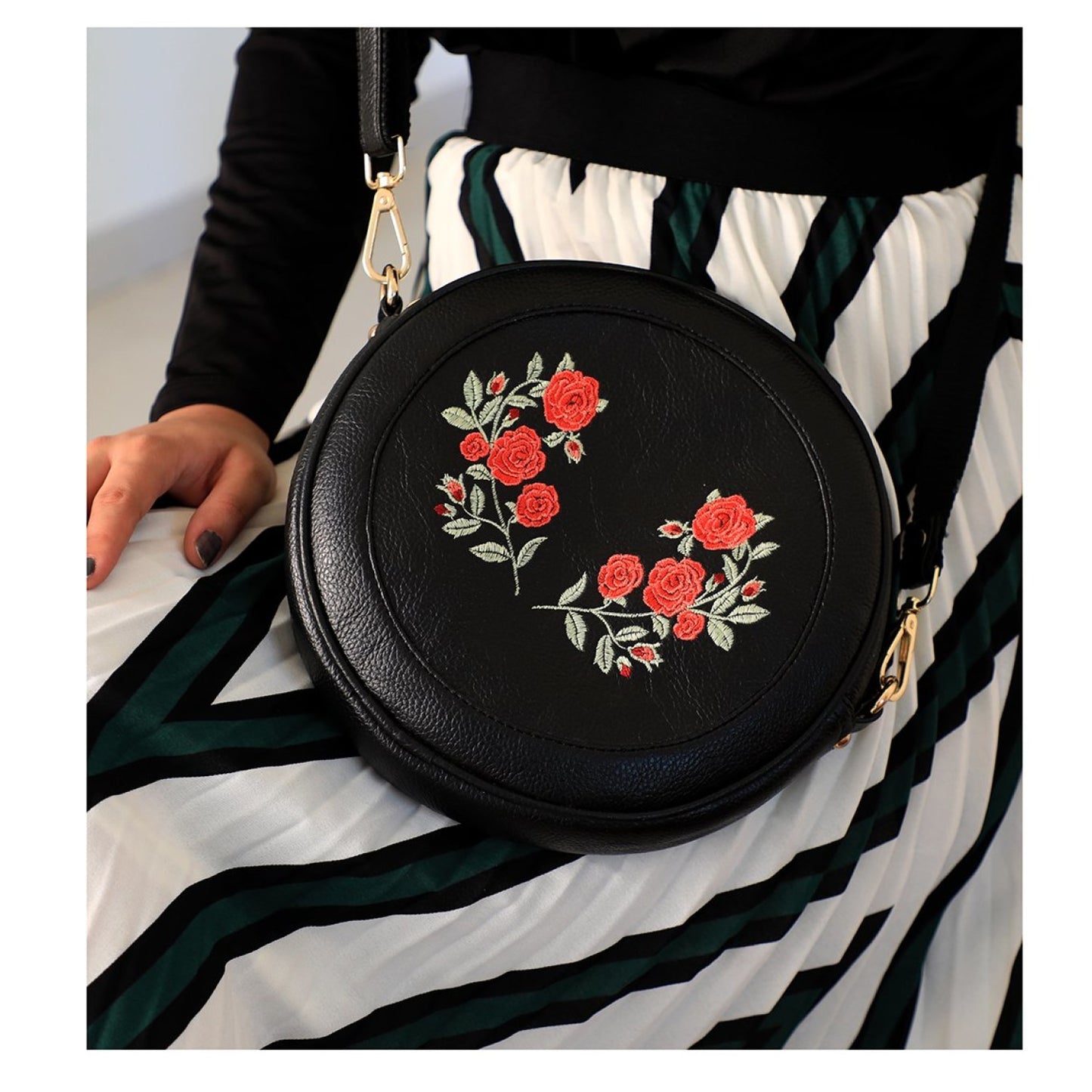 Pochette Rose Sling Bag (embroidery) - SLING BAG